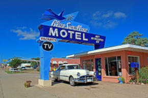 Blue Swallow Motel